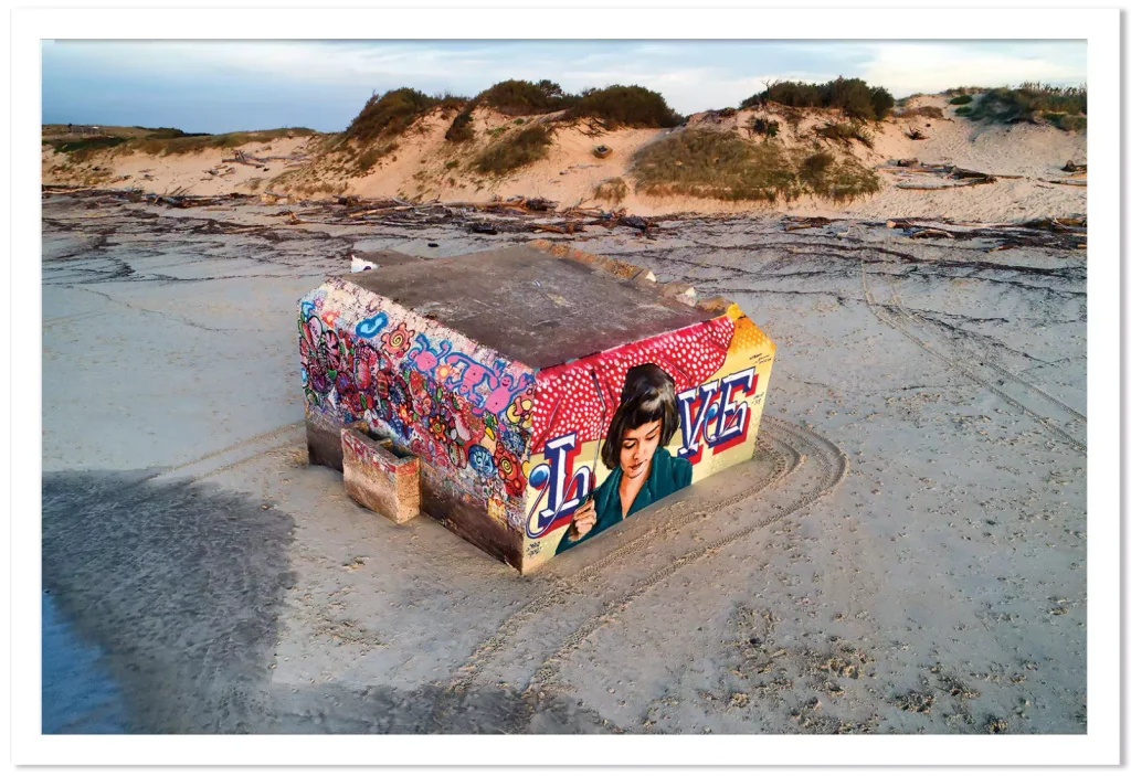 Tableau contemporain Blockhaus tagué Love