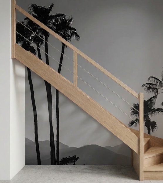 Gérer la pose d’un papier peint panoramique autour d’un escalier